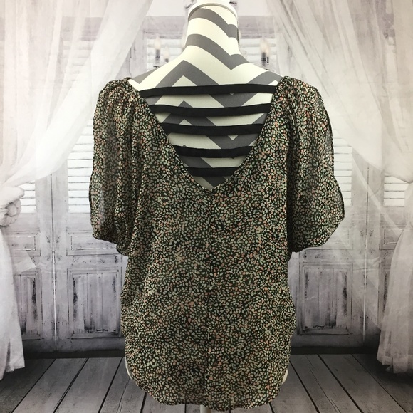 🎉SALE BCBGeneration Ladder Cutout Back Top Size S - Picture 4 of 6